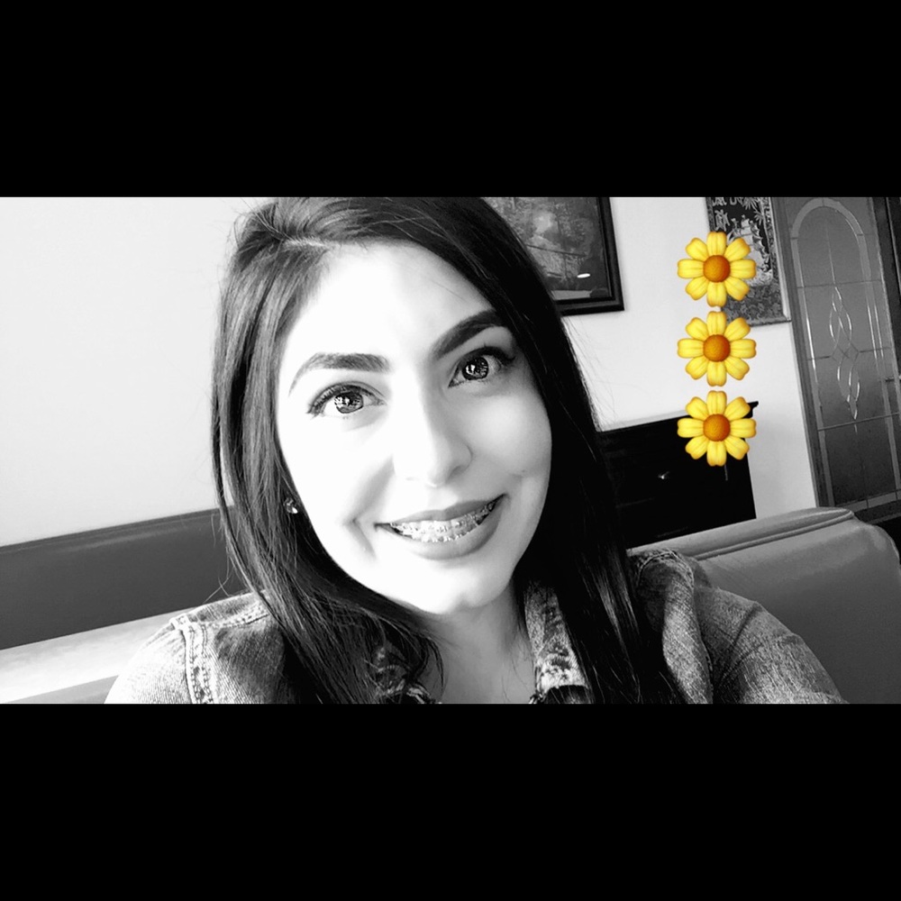 Meet your Posher, Jazmin