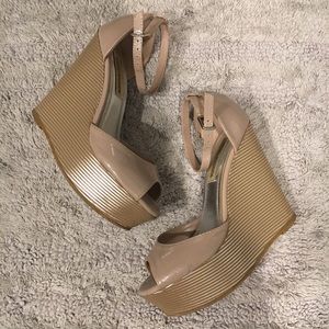 Steven Madden "Gilt" Wedges