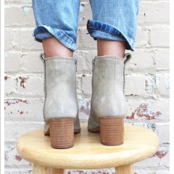 NIB Whipstitched Suede Block Heel Ankle Booties - Picture 4 of 7