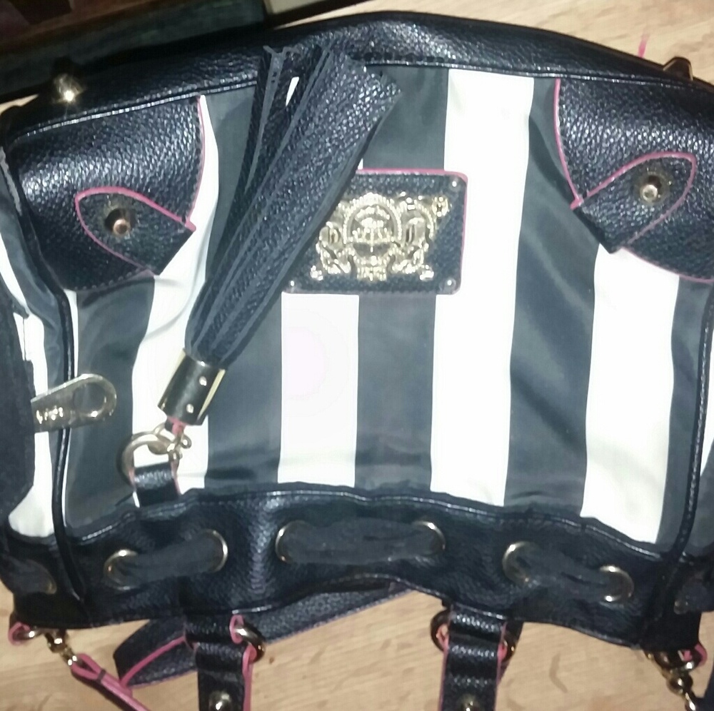 juicy couture purse gifted