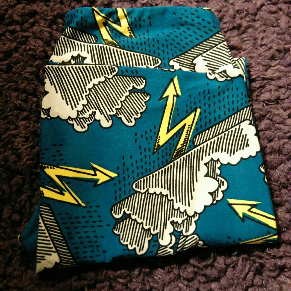 LulaRoe TC Clouds and Lightning Leggings