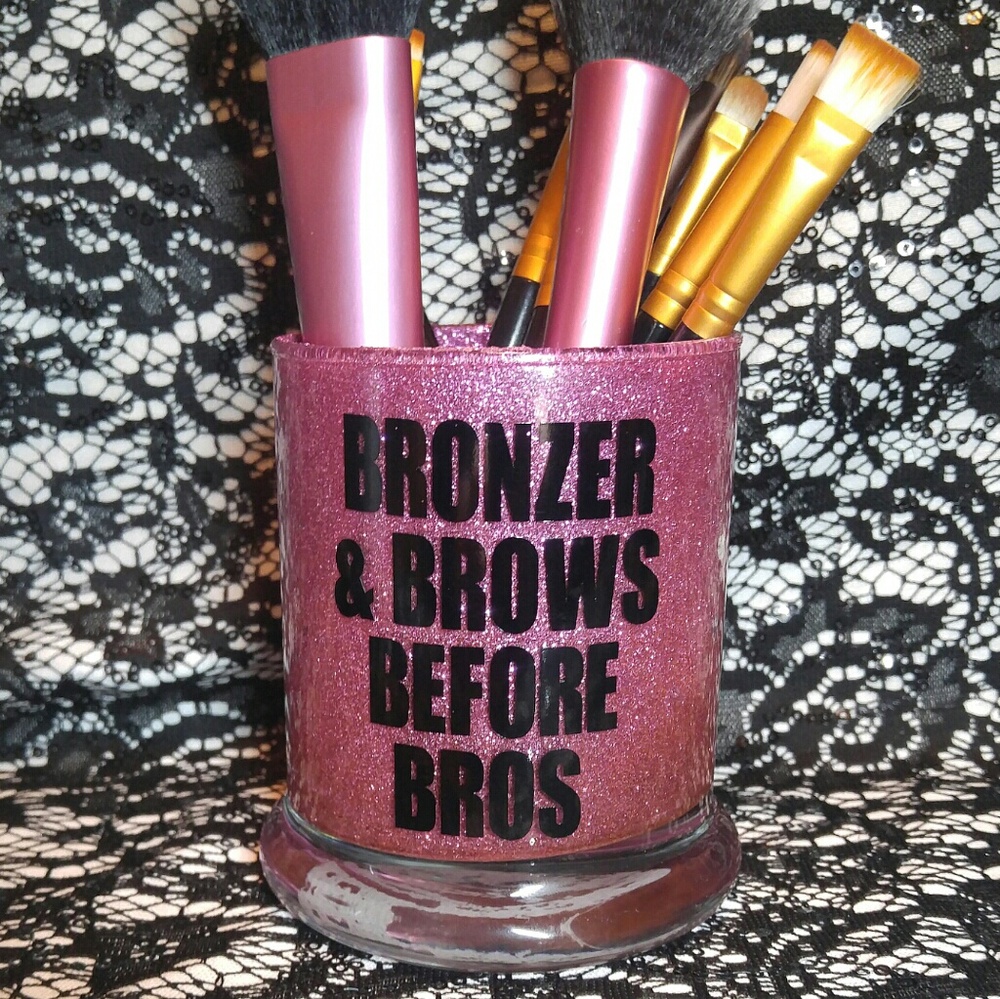 Bronzer & Brows Before Bros Makeup Brush holder