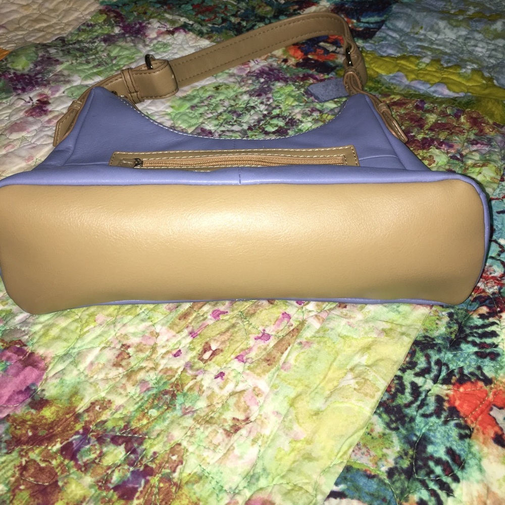 St Johns Bay leather handbag - Picture 5 of 6