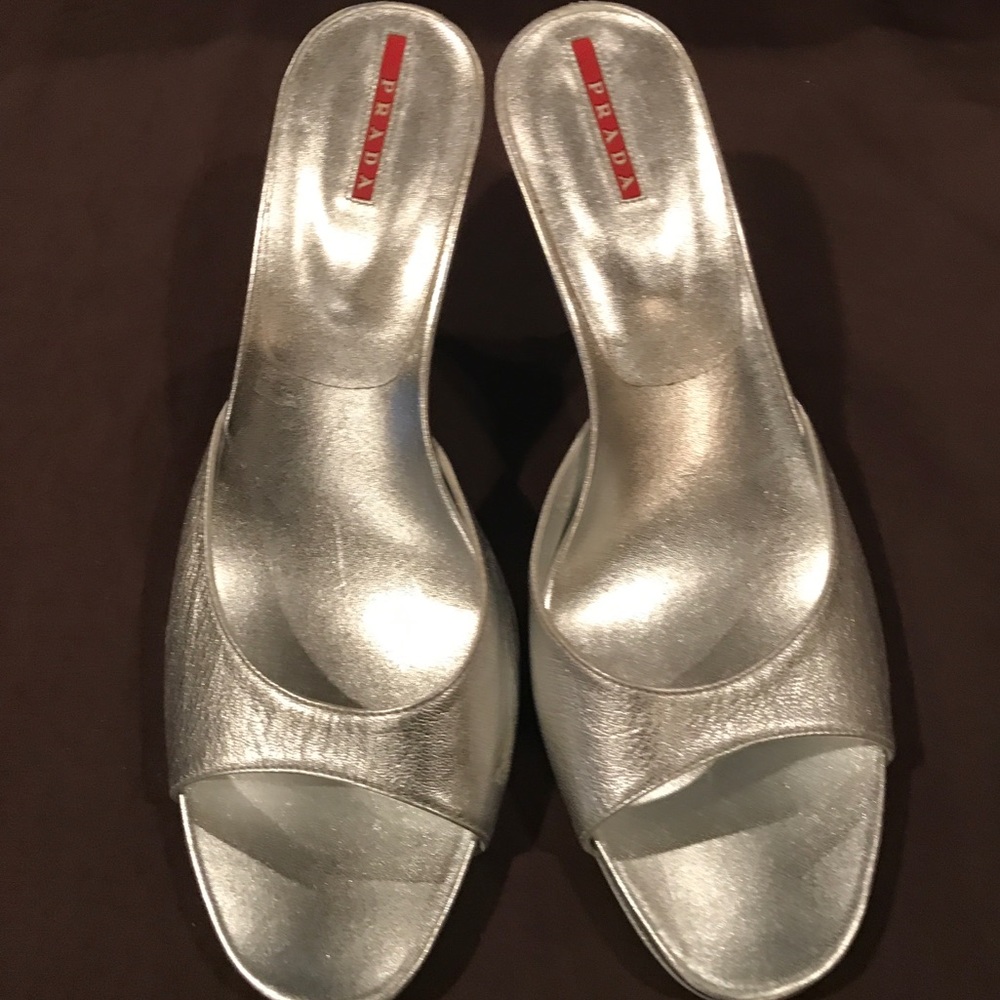 Women's slide on heels