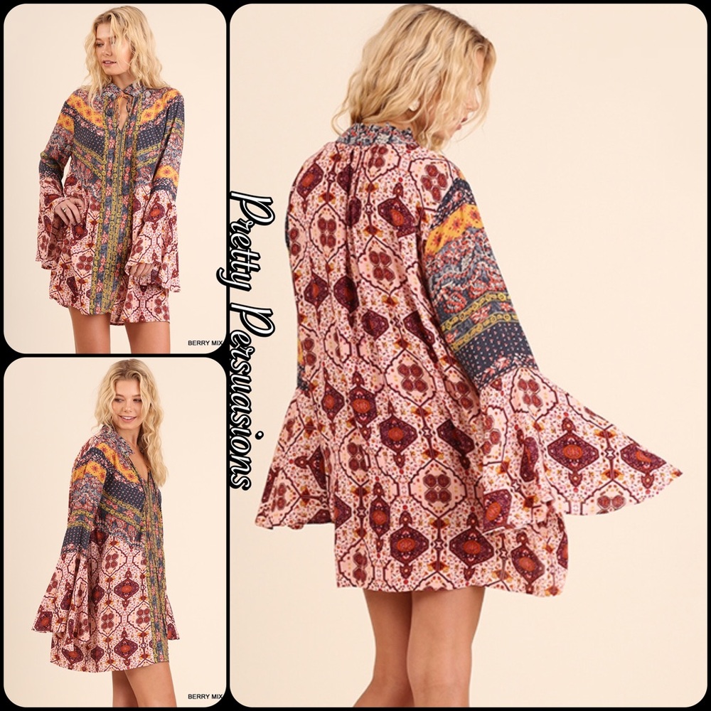 NWT Printed Bell Sleeve Boho Festival Dress - Picture 4 of 8
