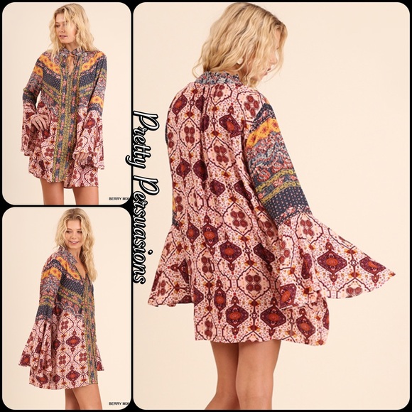 NWT Printed Bell Sleeve Boho Festival Dress - Picture 4 of 8