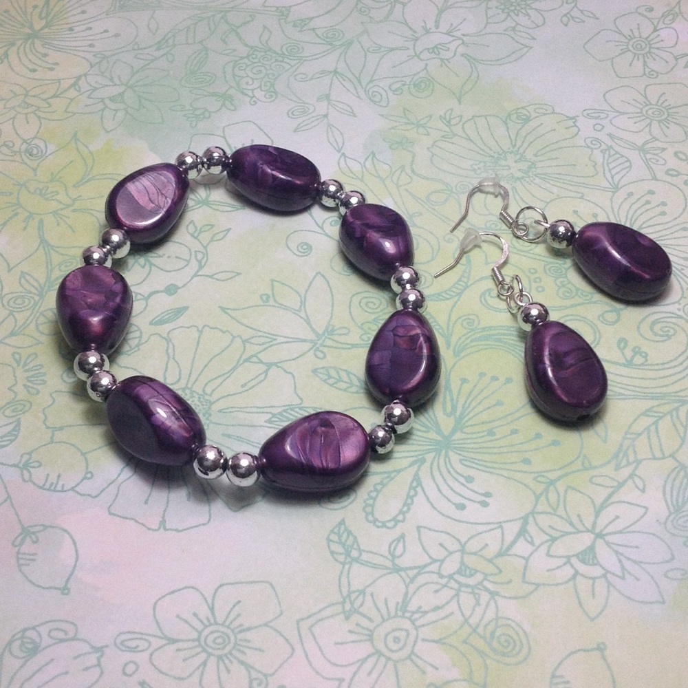 Purple Pear-Shaped Bracelet and Earring Set