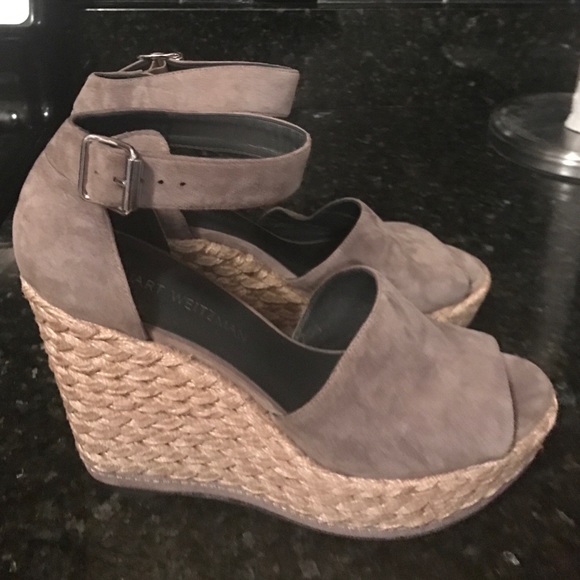 Stuart Weitzman Sohojute in Topo Suede 10M - Picture 1 of 4