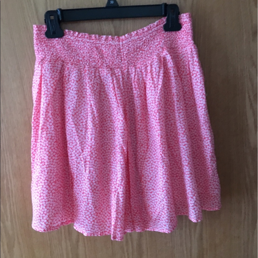 Small white flower skirt