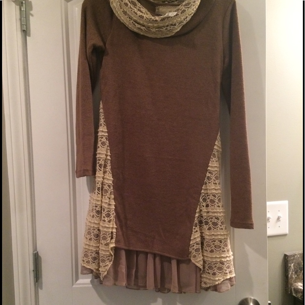 Sweater dress with lace skirt and scarf