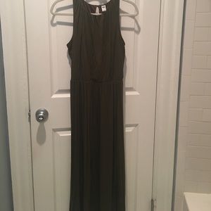 Olive green Old Navy Maxi Dress