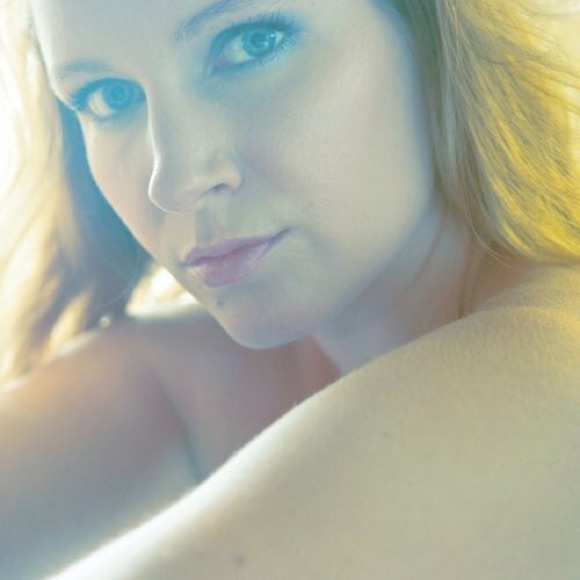 Meet your Posher, Kelly - Picture 1 of 1