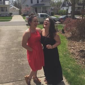 Meet your Posher, Abigail