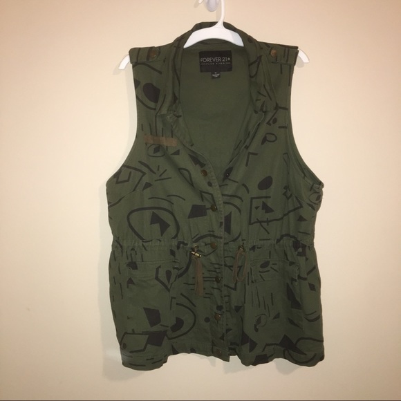 Forever 21 Jackets & Blazers - Army Green Abstract Printed Utility Vest
