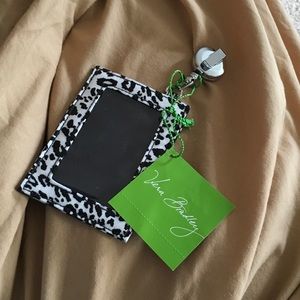 NWT Vera Bradley retractable lanyard ID