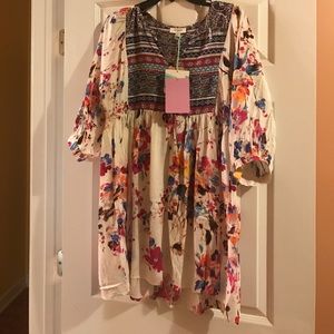 Umgee dress. Size medium. New with tags.