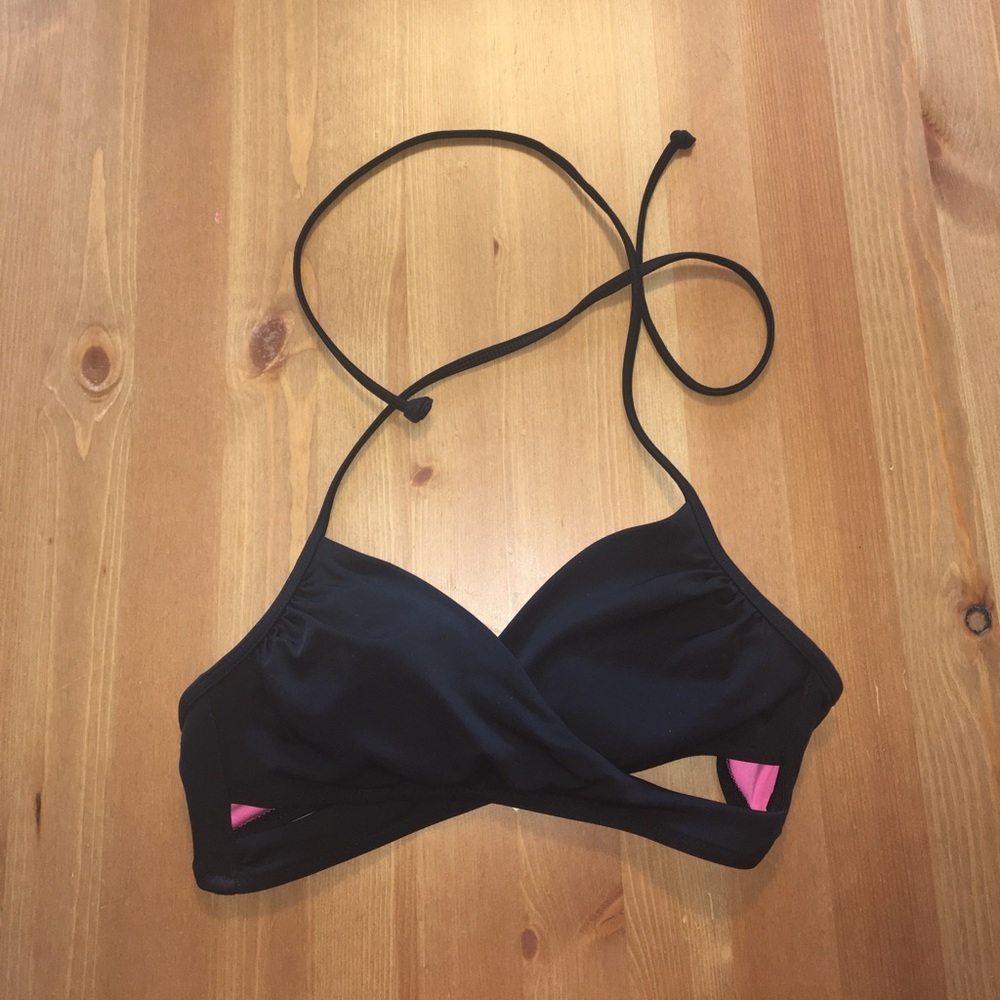 VS PINK bikini top