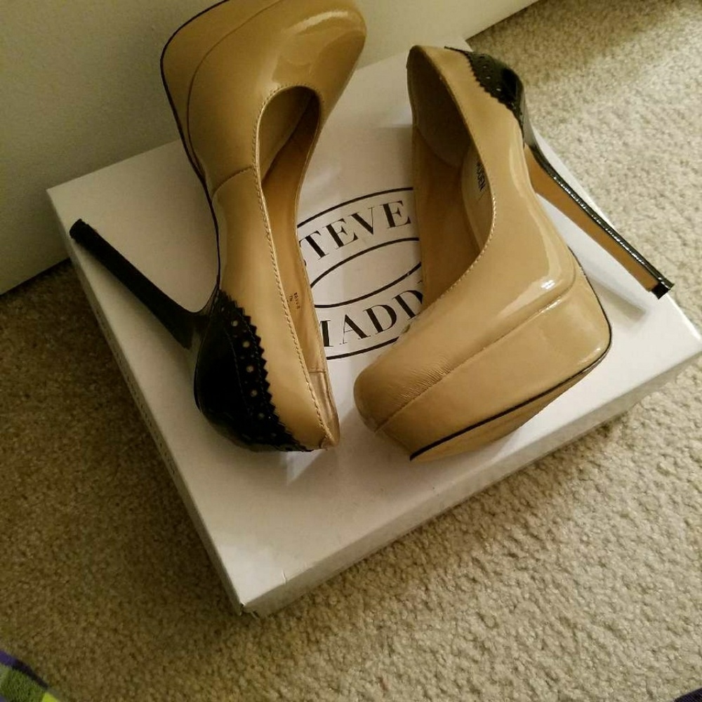 Steve Madden Pumps