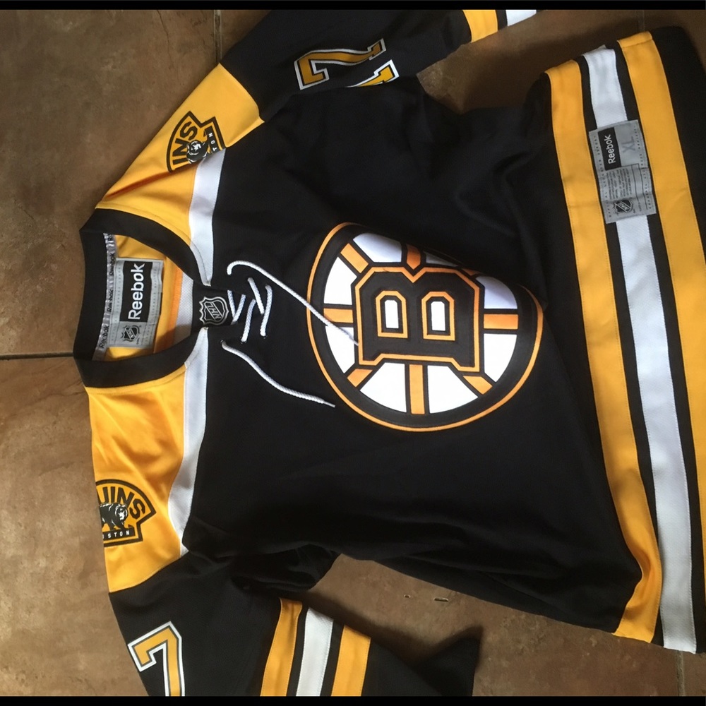 Bruins LUCIC Mens jersey size xl