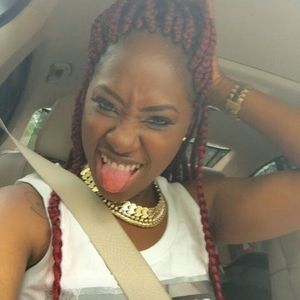 Meet your Posher, Krystal