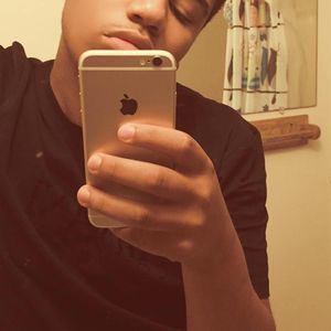 Meet your Posher, Kameron