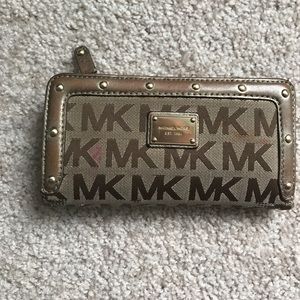 Michael Kors Gold Logo Wallet