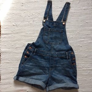 NWOT cute denim overalls