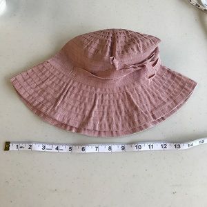pink ribbon hat