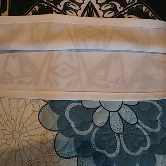 Bodycon - Picture 3 of 4