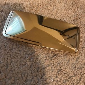 Hourglass blush palette