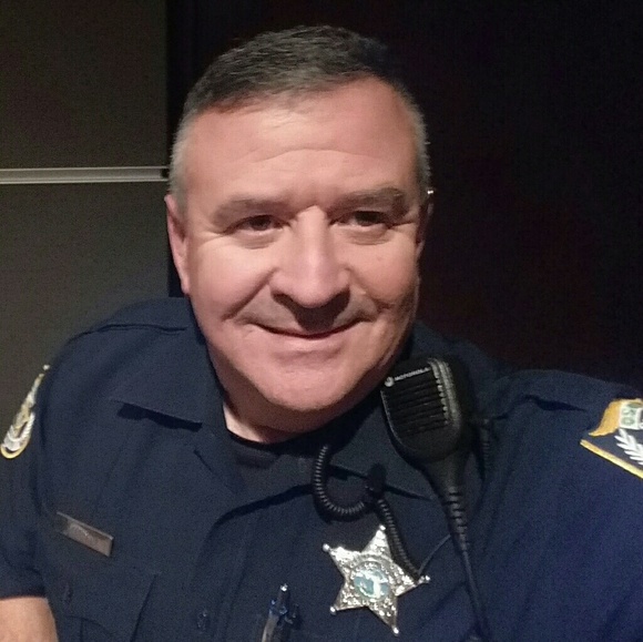 Meet your Posher, Robert - Picture 1 of 1