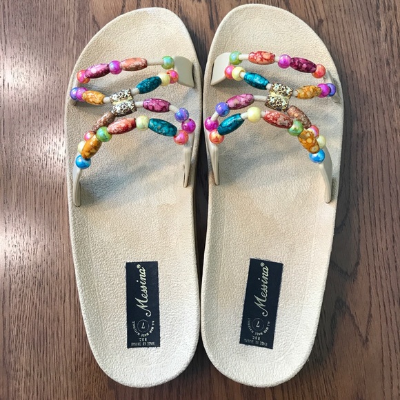 Women's Sandals - Picture 1 of 2