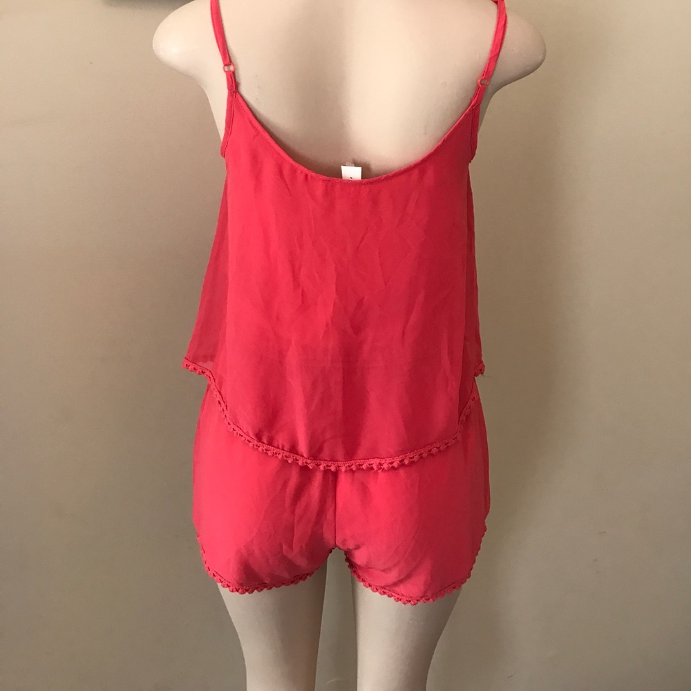 Romper💋 - Picture 4 of 4