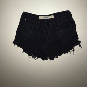 Brandy Melville shorts!
