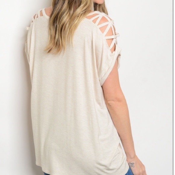 🔹2 medium 🔹Oatmeal Caged Sleeve Top - Picture 6 of 6