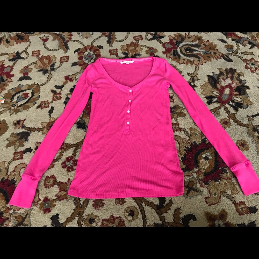 NWOT VS Shirt