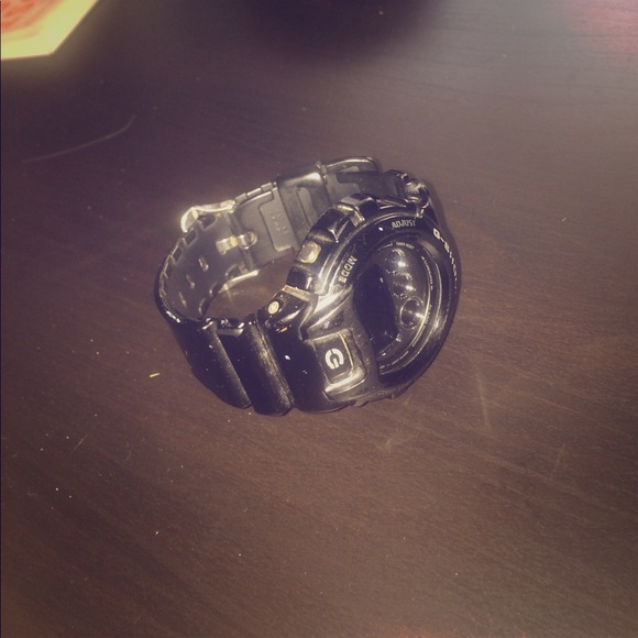 G Shock Black Out Basic - Picture 1 of 4