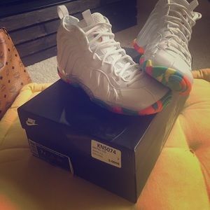Nike Foamposite (Little Posite) GS boys size 7