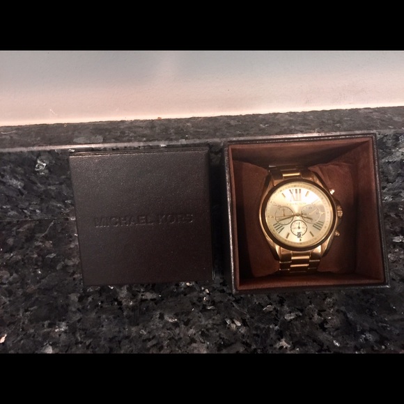 Michael Kors Gold Chronograph Watch - Picture 3 of 4