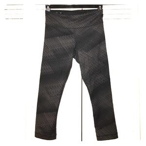 Under Armour Workout Capris Size XS