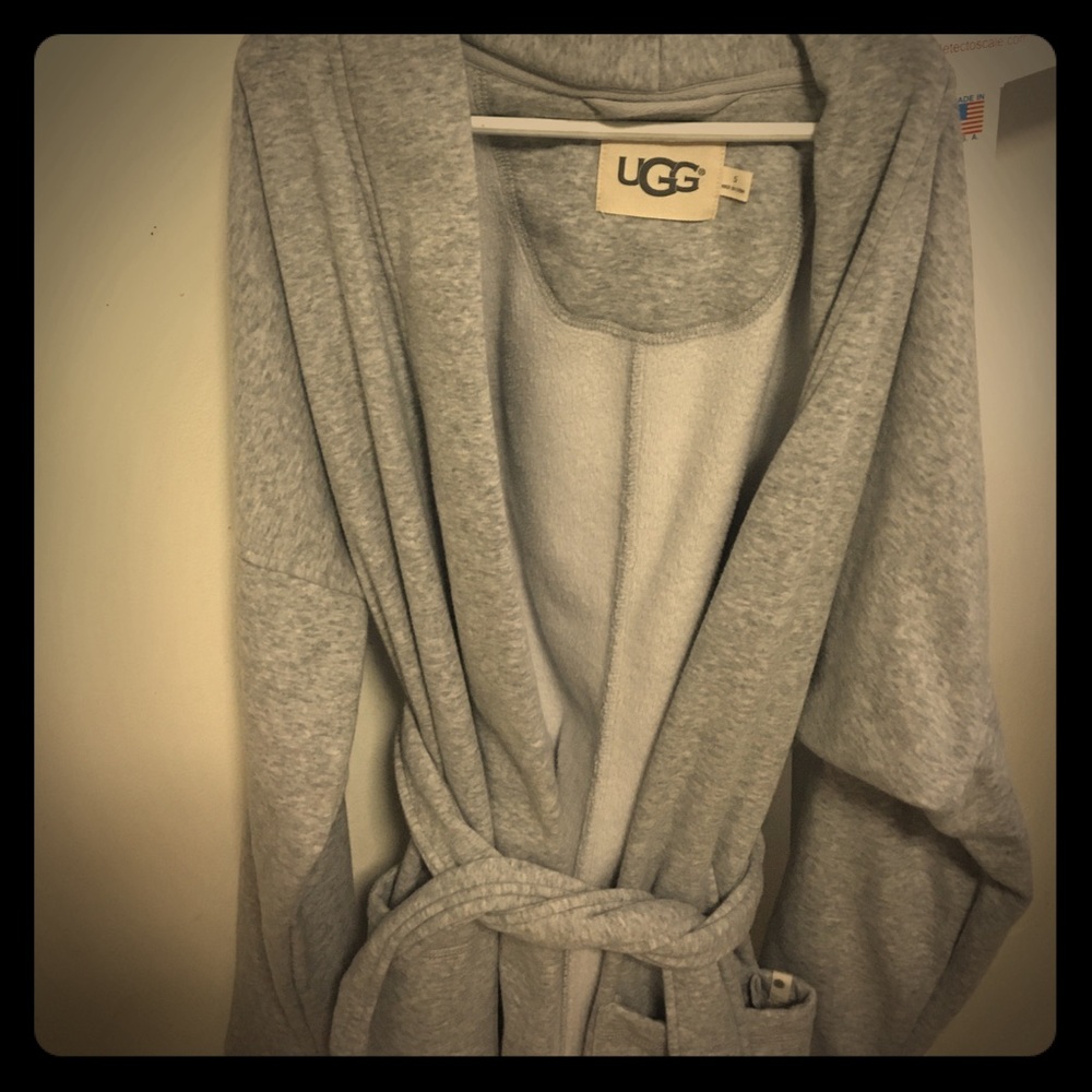Ugg Robe