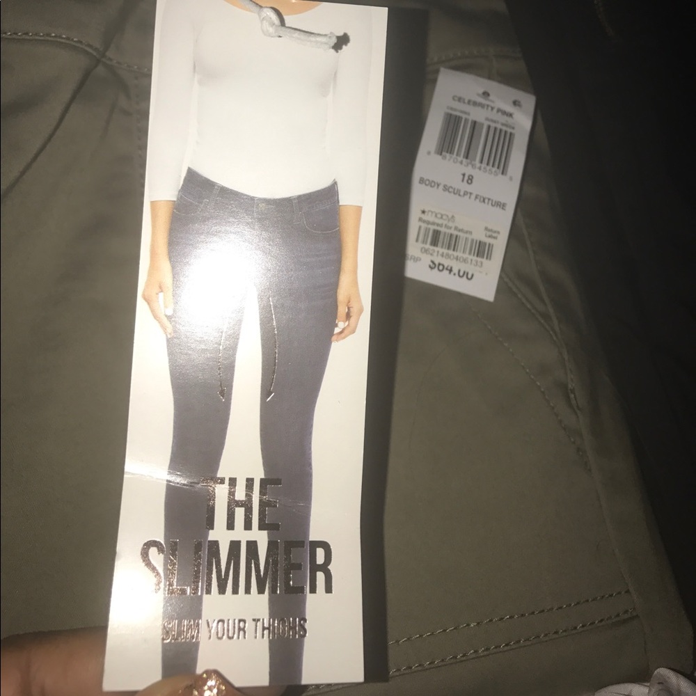 🤑🤑2 PAIR of Celebrity pink slim pants🤑🤑