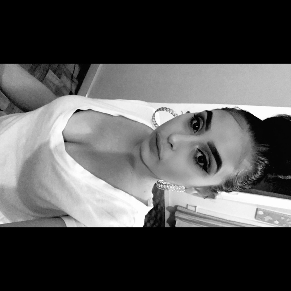 Meet your Posher, Kallany