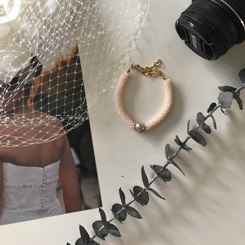 NEW!!! Gold globe bracelet