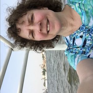 Meet your Posher, Marcy