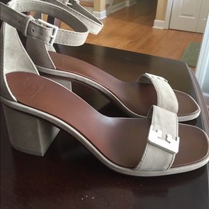 Tory Burch Sandals 8.5M (Brand New)
