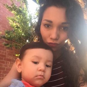 Meet your Posher, Stefany