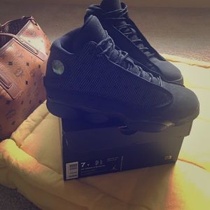 Jordan Retro 13 'Black Cat' GS 7