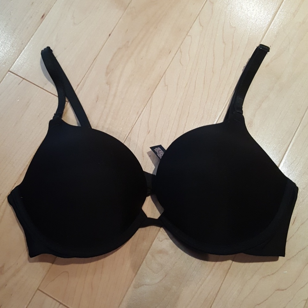 Victoria's secret push up pigeonant 34c
