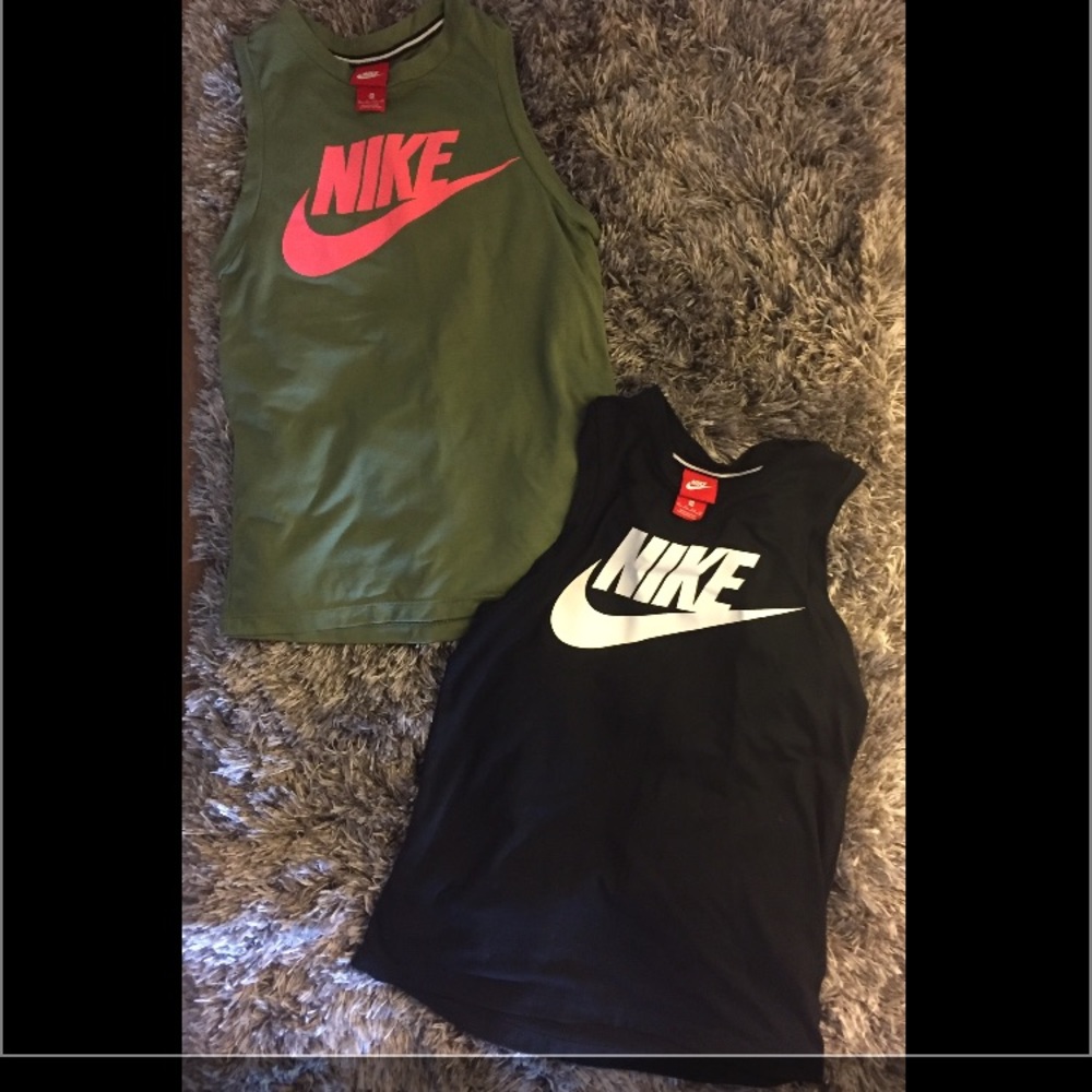 NWOT Nike Tops - bundle and save or buy separately